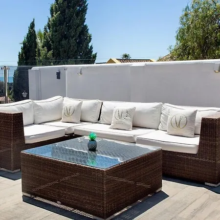 Bed & Breakfast Party, Celebration Villa In Marbella