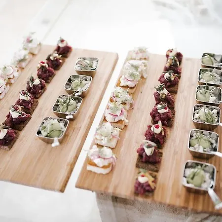 Bed & Breakfast Party, Celebration Villa In Marbella *
